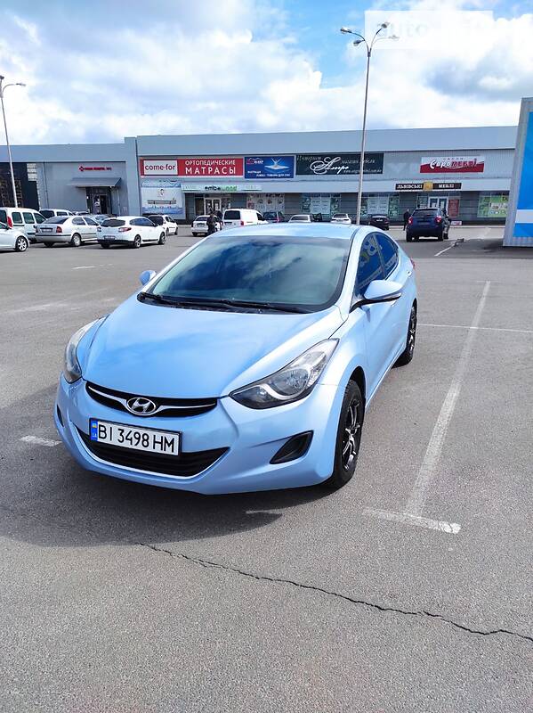 Hyundai Elantra