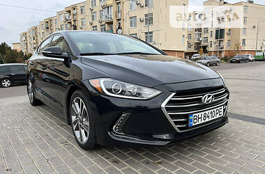 Седан Hyundai Elantra 2018 в Одессе