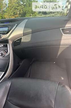 Купе Hyundai Elantra 2012 в Дніпрі