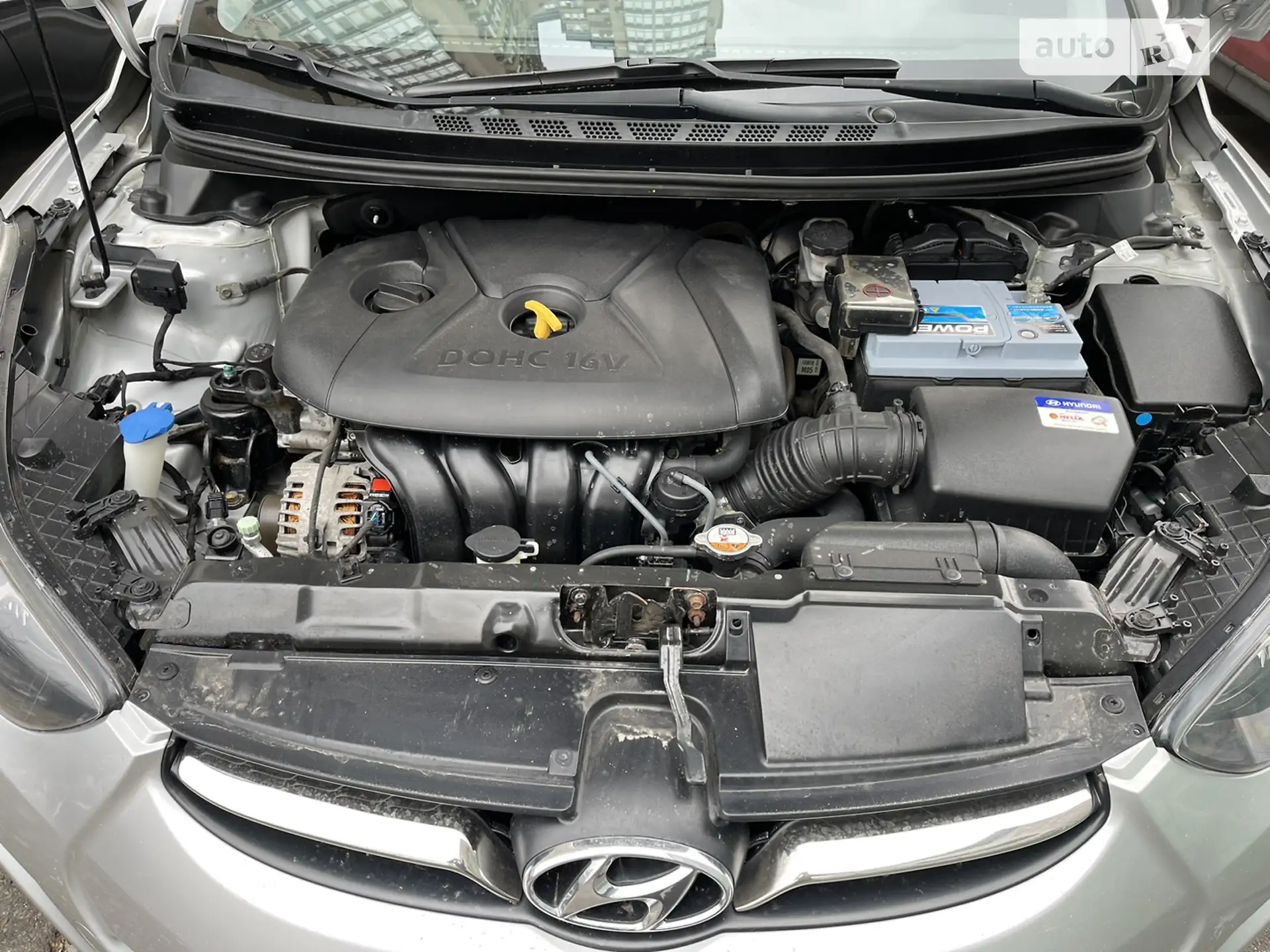 2013 Hyundai Elantra - мініатюра 12