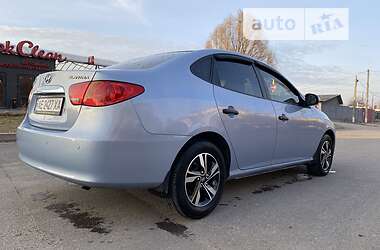 Седан Hyundai Elantra 2011 в Днепре