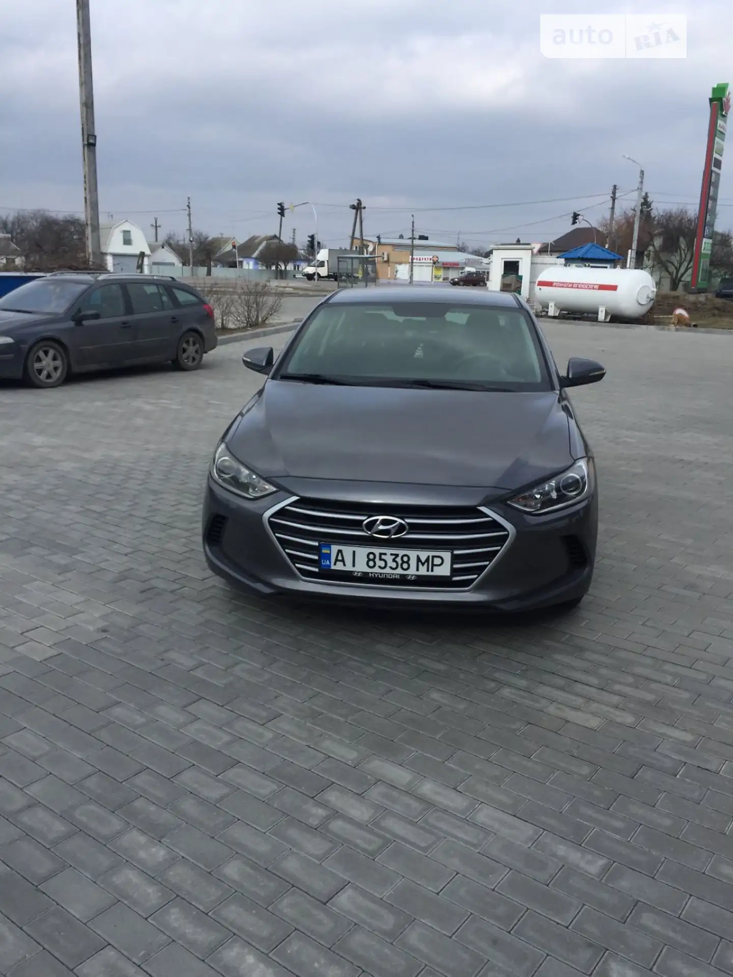 2017 Hyundai Elantra - мініатюра 9