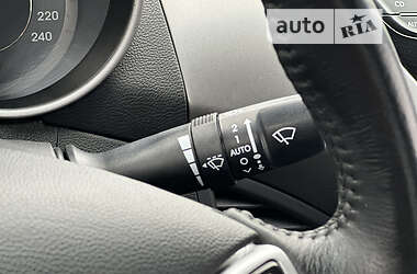 Седан Hyundai Elantra 2012 в 
