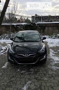 Седан Hyundai Elantra 2014 в Ужгороде