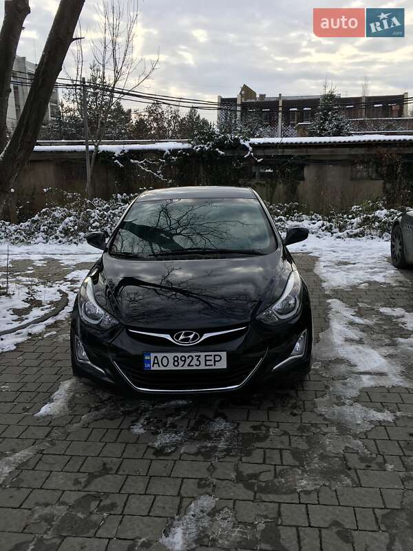 Hyundai Elantra 2014