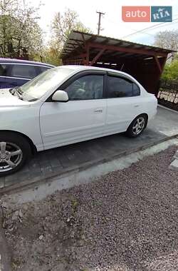 Седан Hyundai Elantra 2003 в 