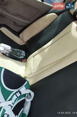 Седан Hyundai Elantra 2003 в 