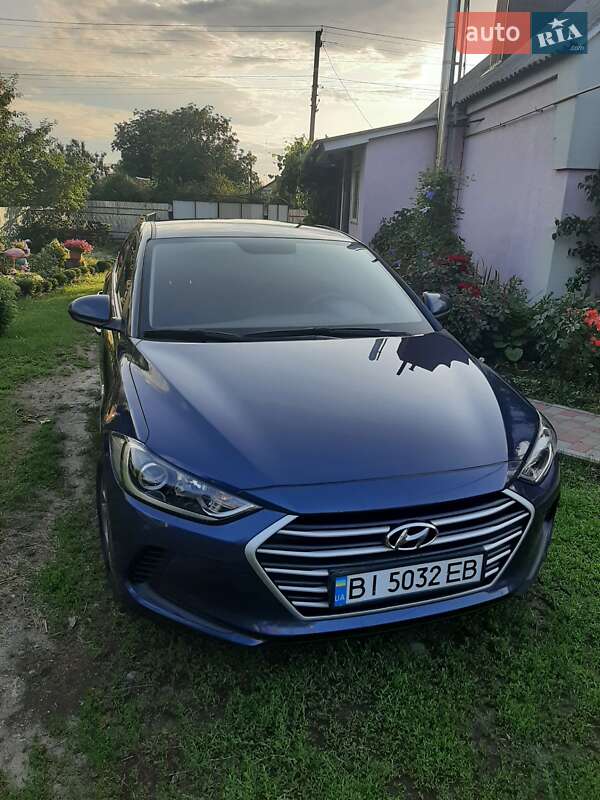 Седан Hyundai Elantra 2017 в Полтаві