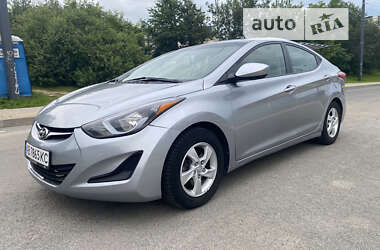 Седан Hyundai Elantra 2015 в 