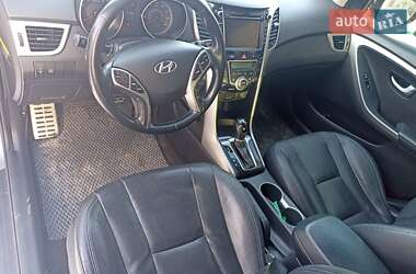 Седан Hyundai Elantra 2013 в Ивано-Франковске