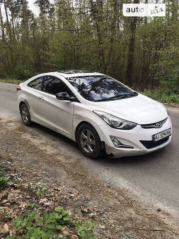 Купе Hyundai Elantra 2014 в Киеве