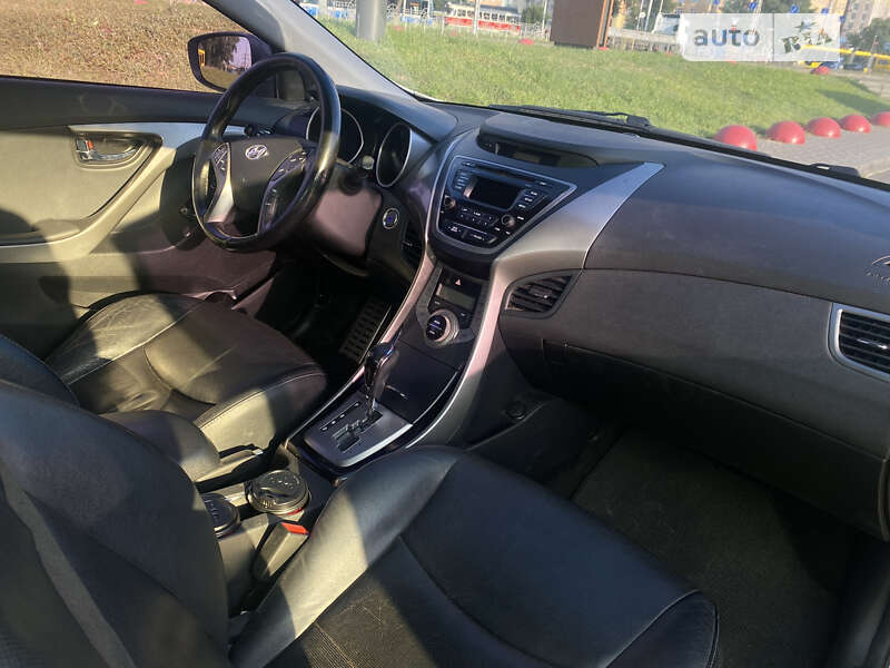 Купе Hyundai Elantra 2014 в Киеве