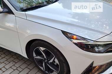 Седан Hyundai Elantra 2021 в Сокирянах