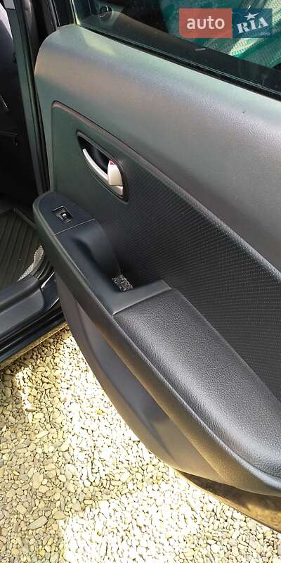 Седан Hyundai Elantra 2008 в Дунаевцах