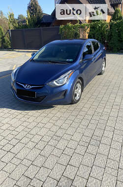 Седан Hyundai Elantra 2015 в 