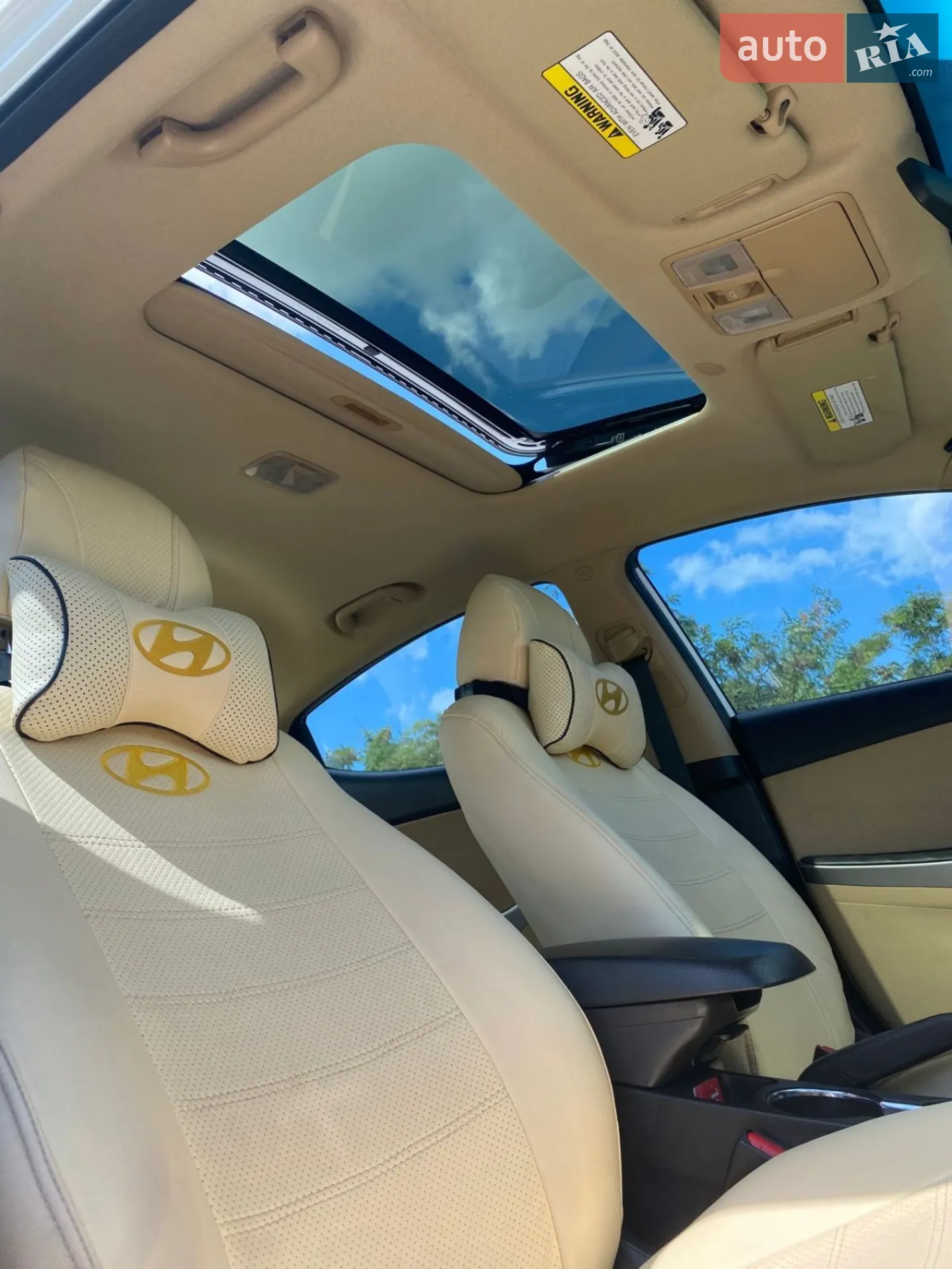 2012 Hyundai Elantra - мініатюра 3
