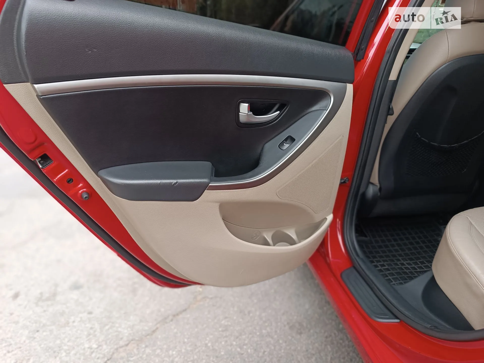 2012 Hyundai Elantra - мініатюра 20