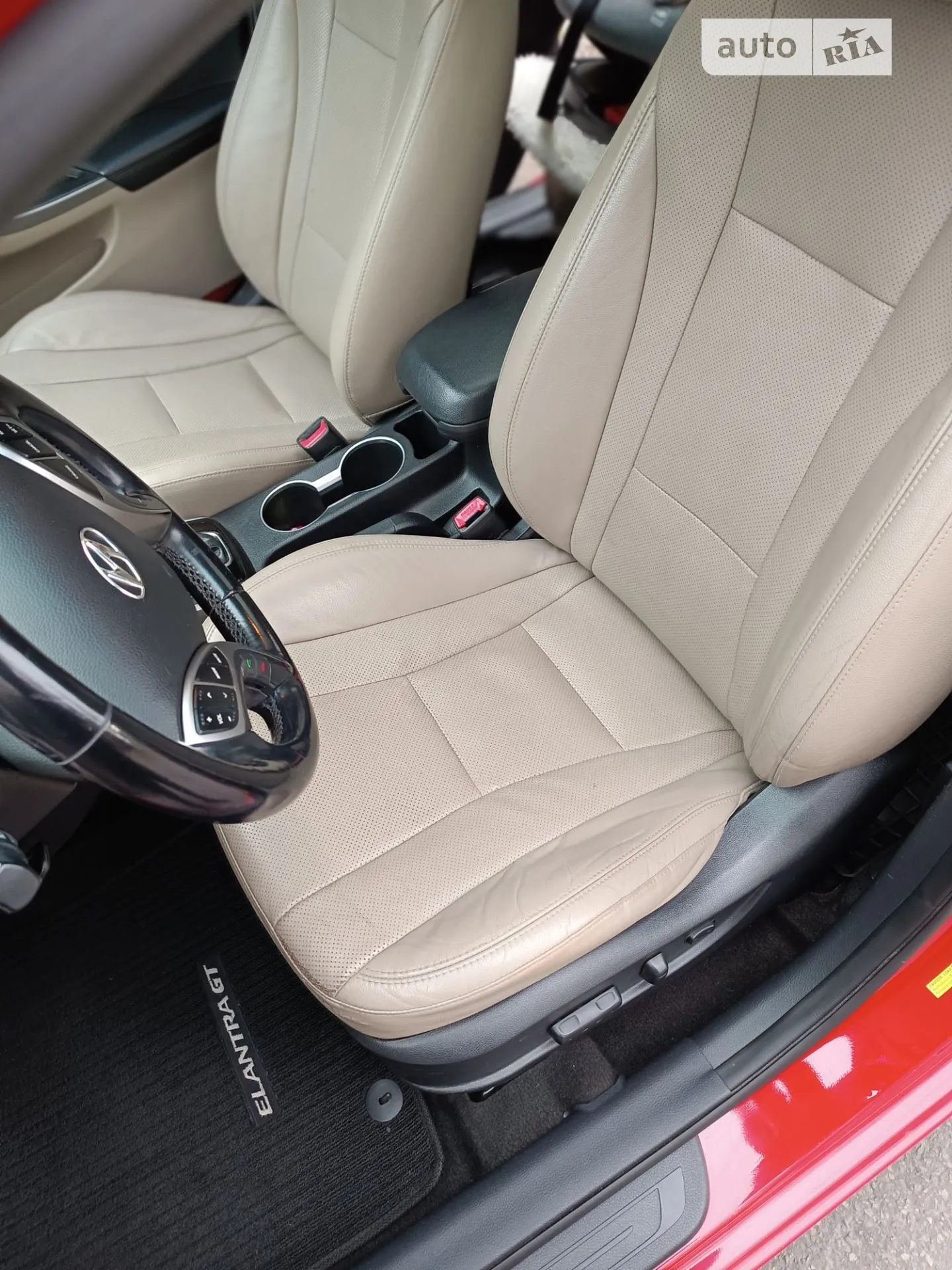 2012 Hyundai Elantra - мініатюра 15