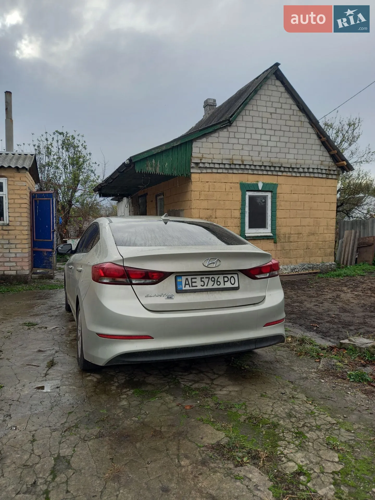 2017 Hyundai Elantra - мініатюра 3