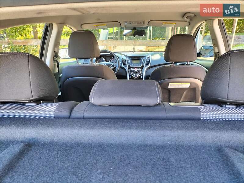 Хэтчбек Hyundai Elantra 2013 в Ивано-Франковске фото 5 Хэтчбек Hyundai Elantra 2013 в Ивано-Франковске