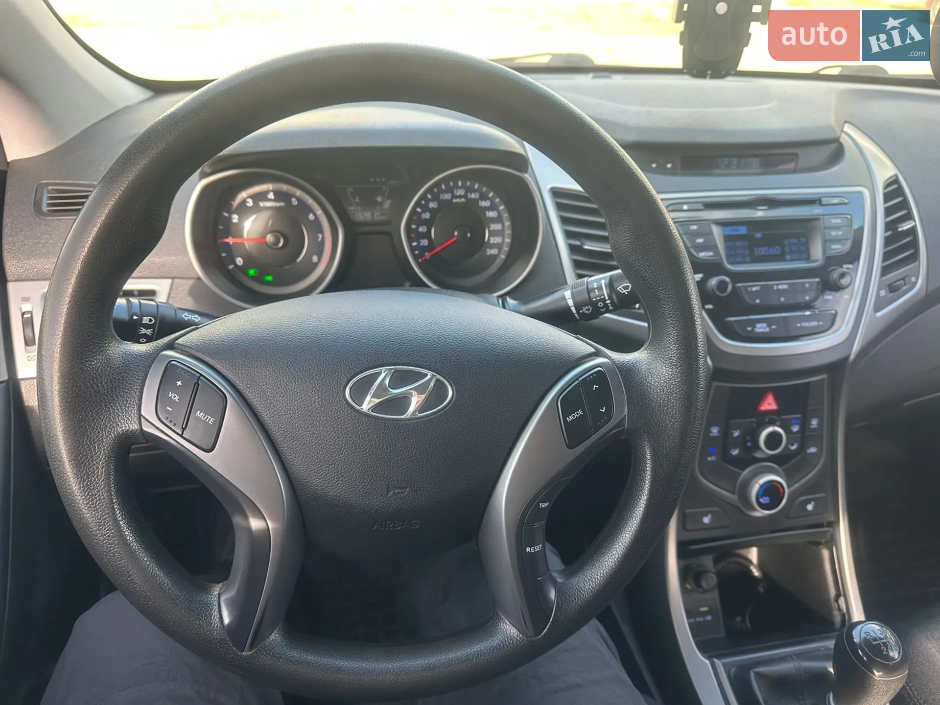 2014 Hyundai Elantra - мініатюра 6