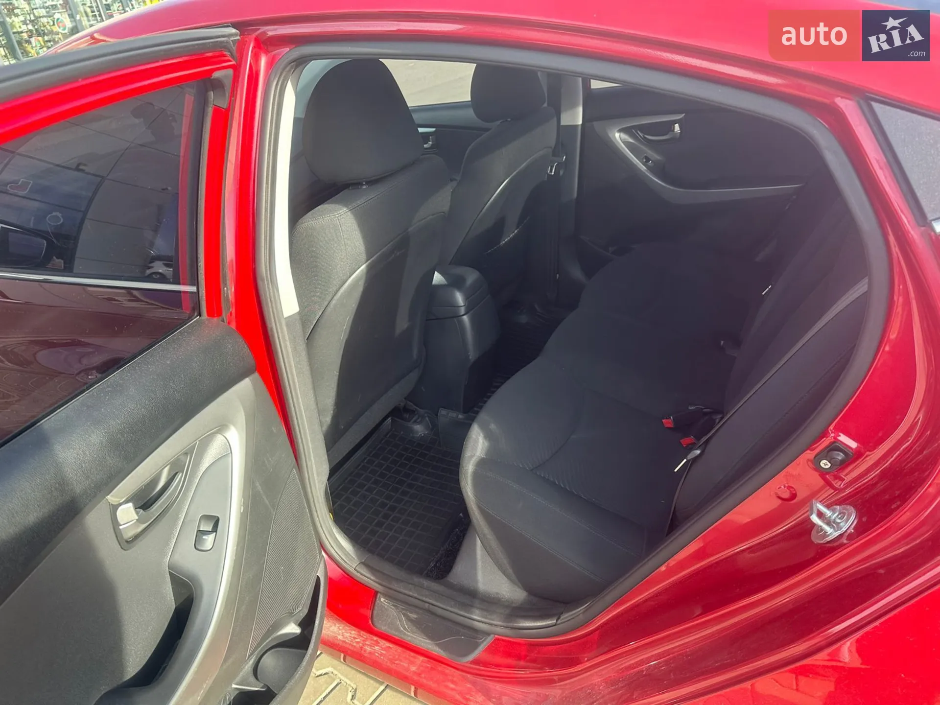2014 Hyundai Elantra - мініатюра 11