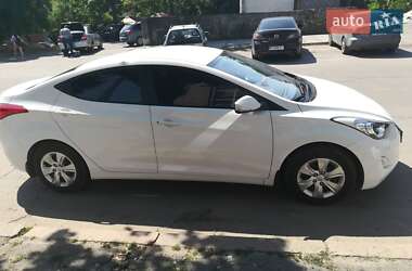 Седан Hyundai Elantra 2013 в Одесі