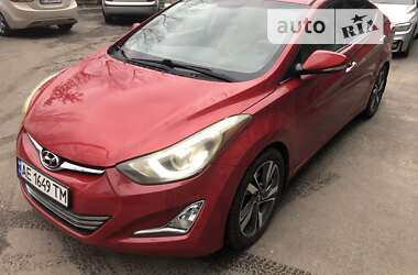 Седан Hyundai Elantra 2014 в Днепре