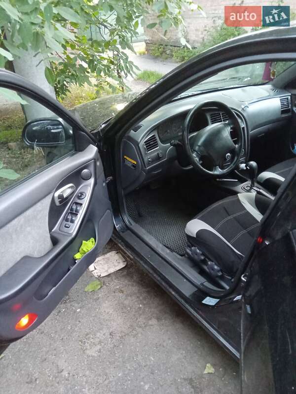 Седан Hyundai Elantra 2003 в Белой Церкви