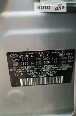 Hyundai Elantra 2019
