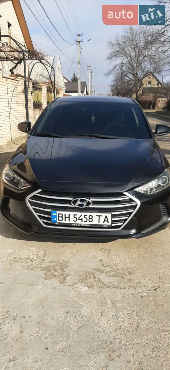 2017 Hyundai Elantra - мініатюра 21