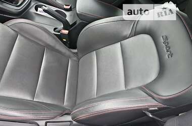 Седан Hyundai Elantra 2016 в 