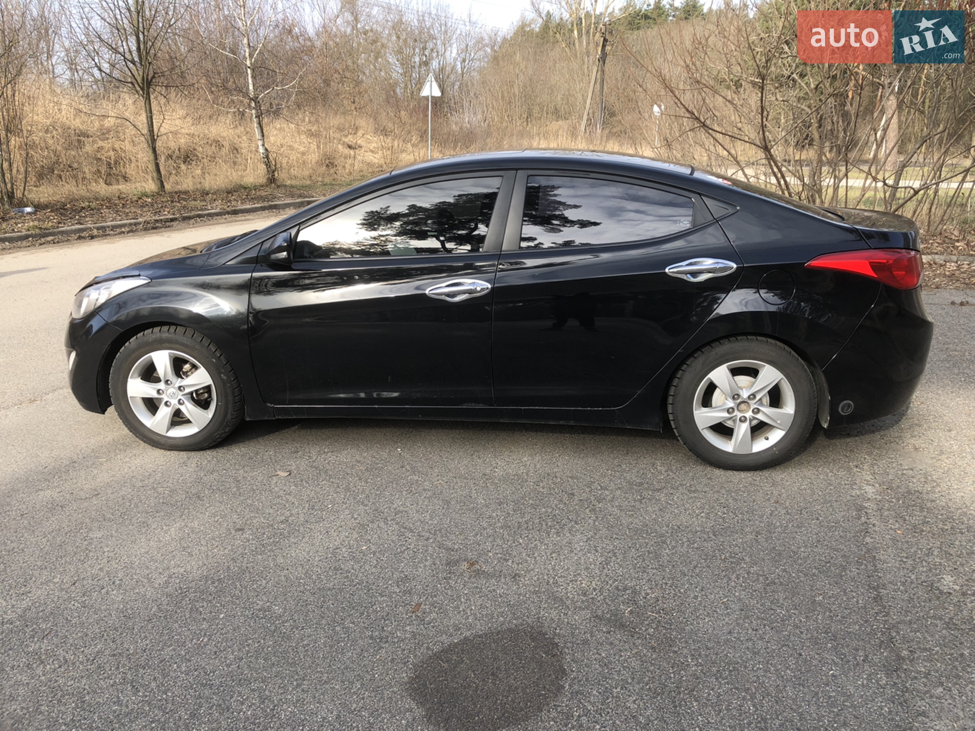 2011 Hyundai Elantra - мініатюра 12