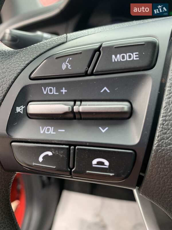 Седан Hyundai Elantra 2020 в Одессе