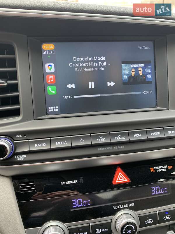 Седан Hyundai Elantra 2020 в Одессе