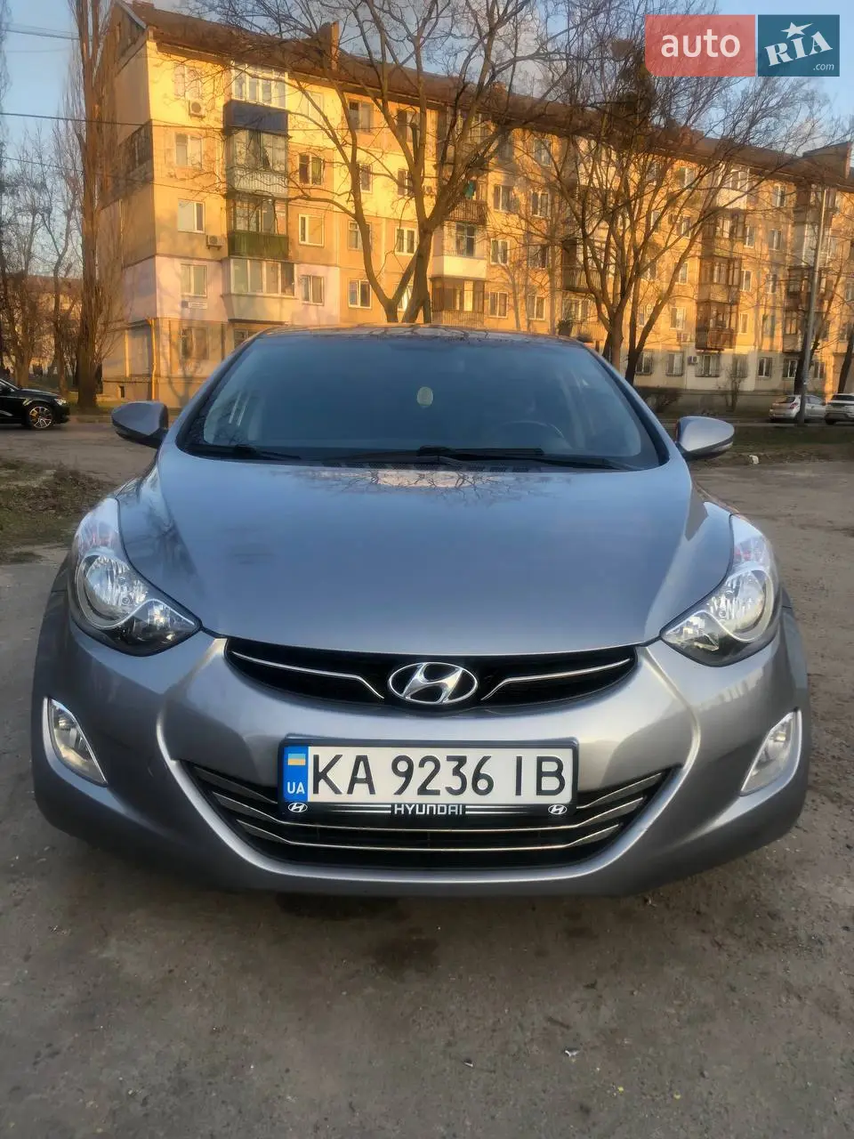 2014 Hyundai Elantra - мініатюра 16