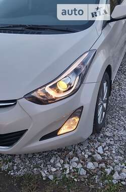 Седан Hyundai Elantra 2014 в Одесі