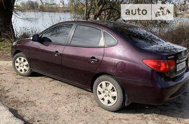 Седан Hyundai Elantra 2010 в Виннице