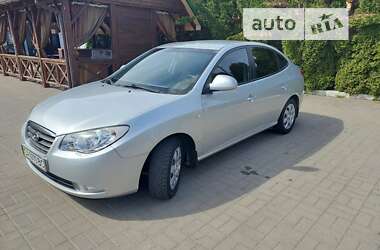 Седан Hyundai Elantra 2008 в Золотоноше