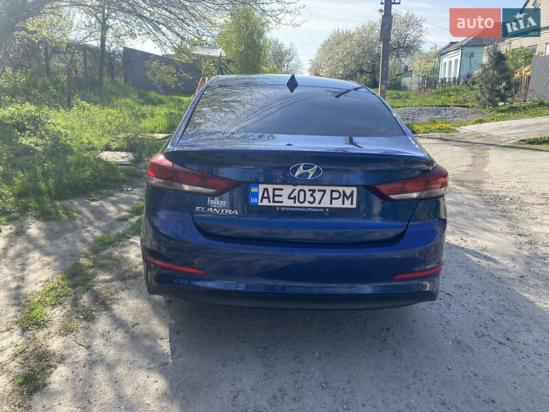 Седан Hyundai Elantra 2016 в Дніпрі фото 44 Седан Hyundai Elantra 2016 в Дніпрі