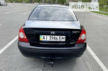 Седан Hyundai Elantra 2005 в Киеве