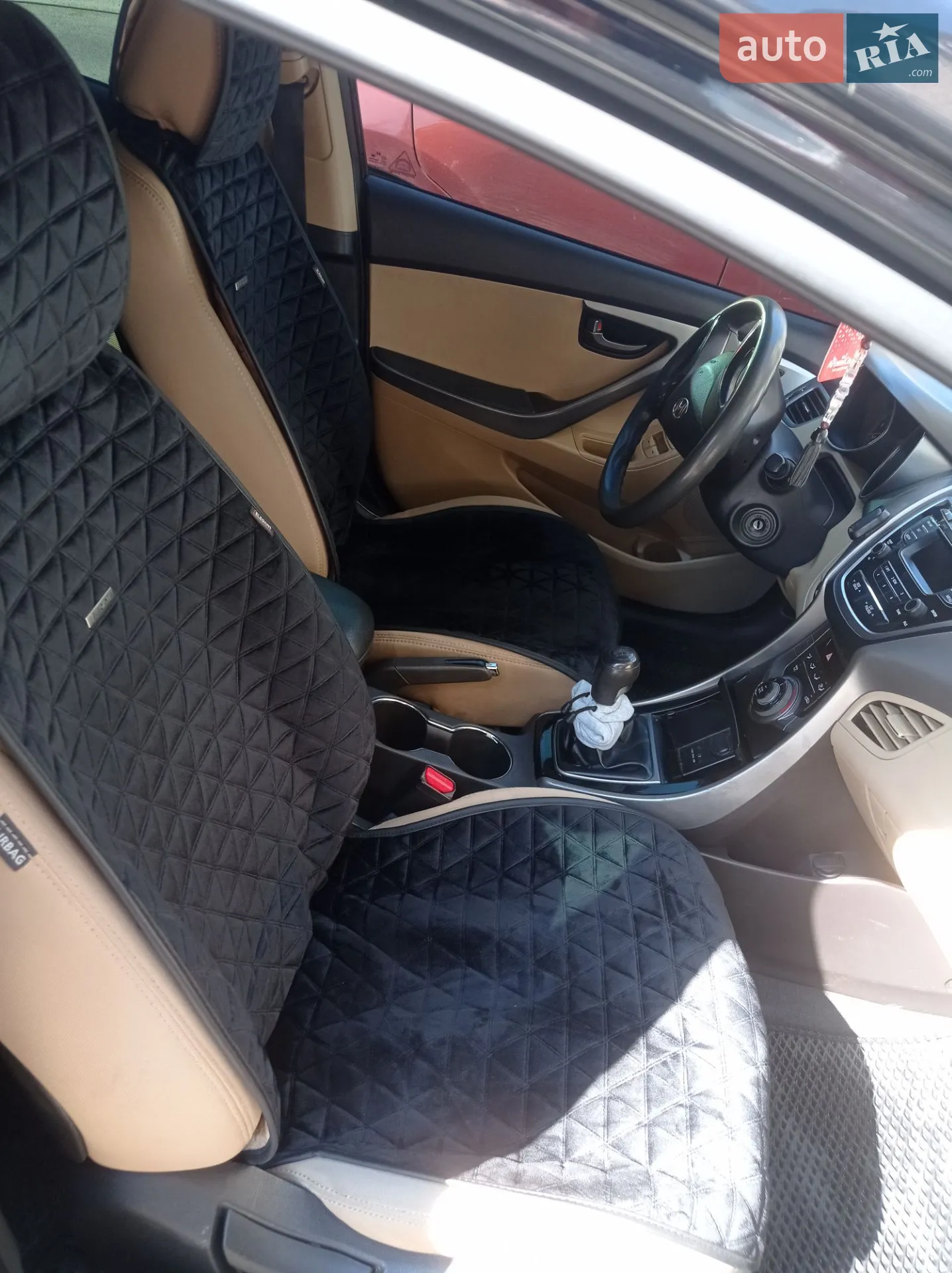 2013 Hyundai Elantra - мініатюра 10