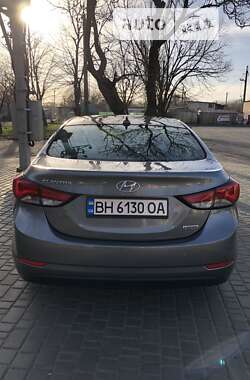 Седан Hyundai Elantra 2015 в Одессе