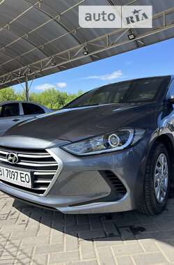 Седан Hyundai Elantra 2017 в Полтаве