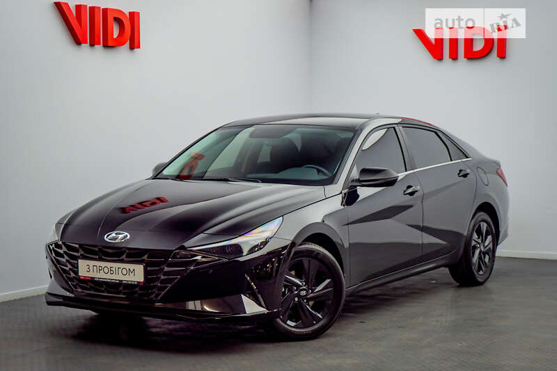 Седан Hyundai Elantra 2021 в Киеве