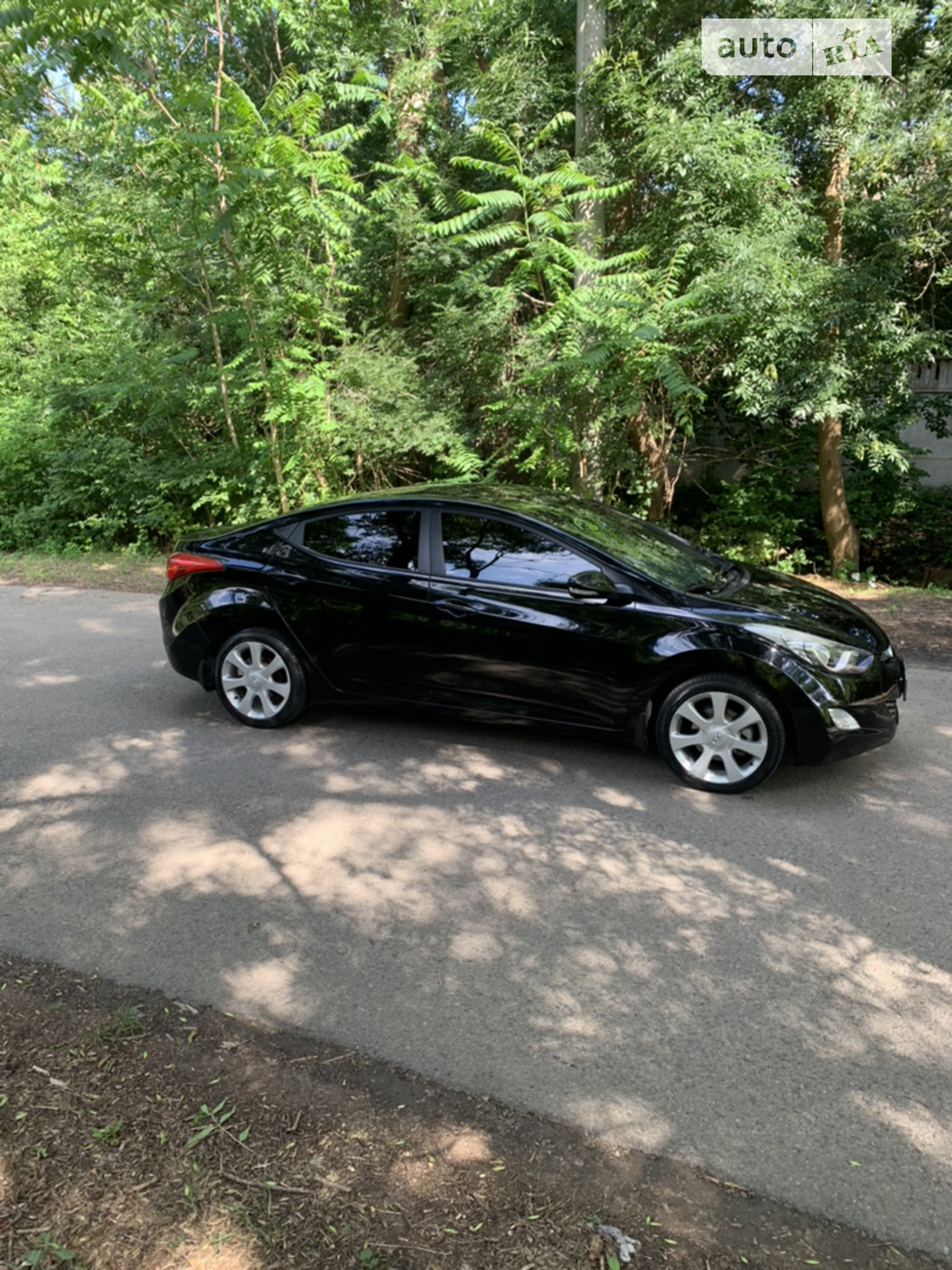 2013 Hyundai Elantra - мініатюра 8