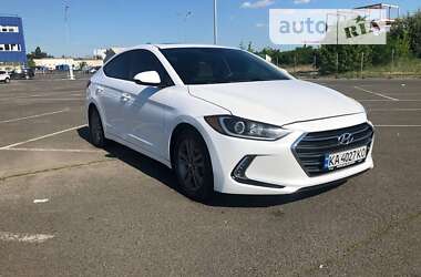 Седан Hyundai Elantra 2017 в Києві