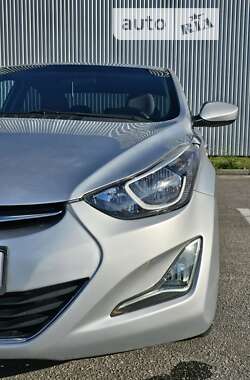 Седан Hyundai Elantra 2014 в Полтаве