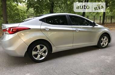 Седан Hyundai Elantra 2013 в Запоріжжі