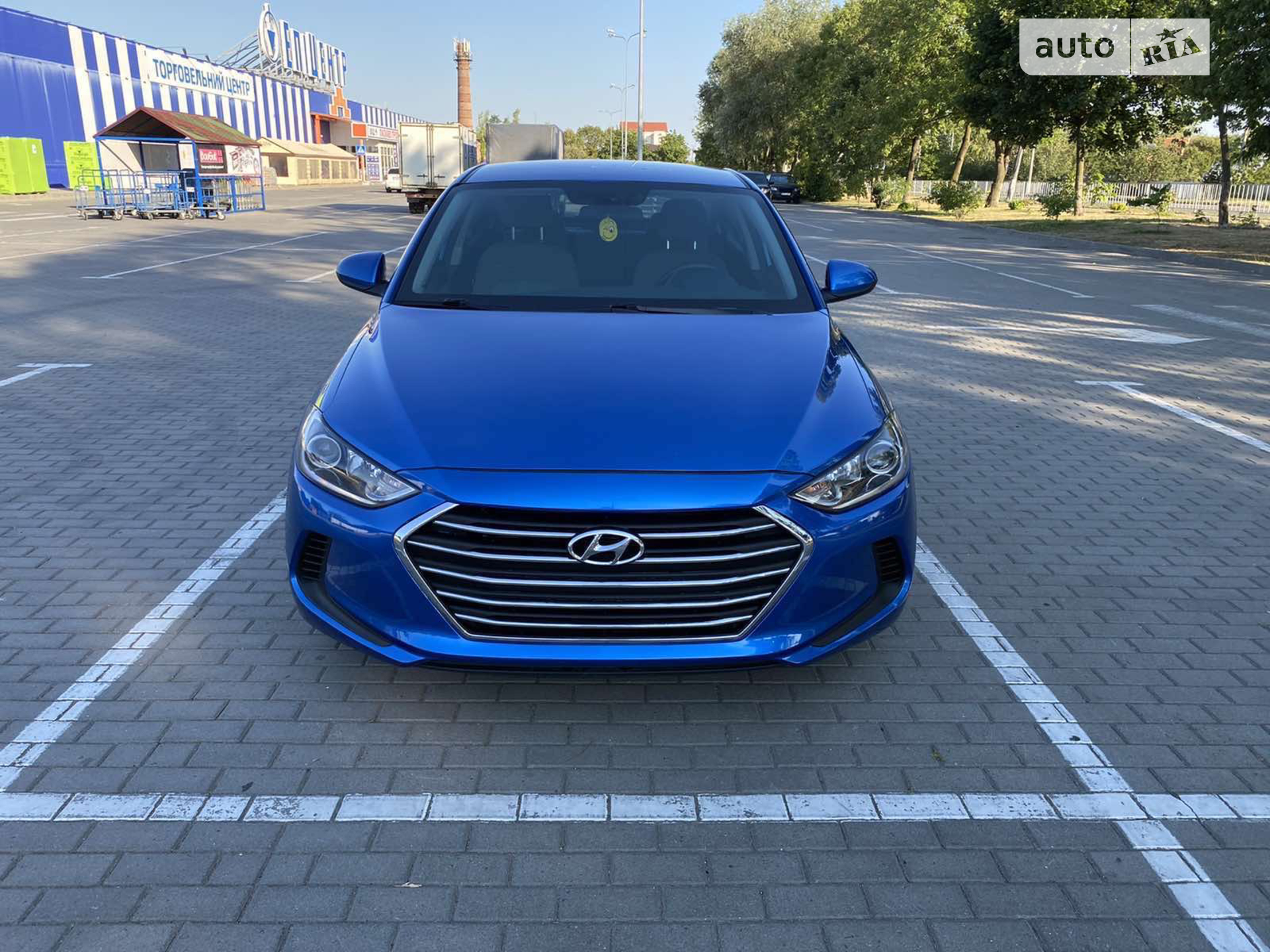 2017 Hyundai Elantra - мініатюра 2